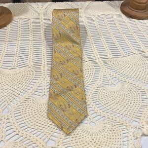 Seven Fold Robert Talbot Carmel Collector Tie, Paisley Baroque Textured Tie, EUC